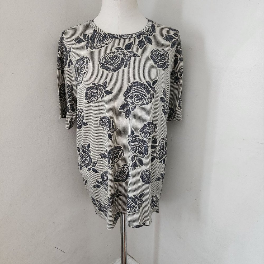 LulaRoe Gray Rose Print Irma Women's Size Medium